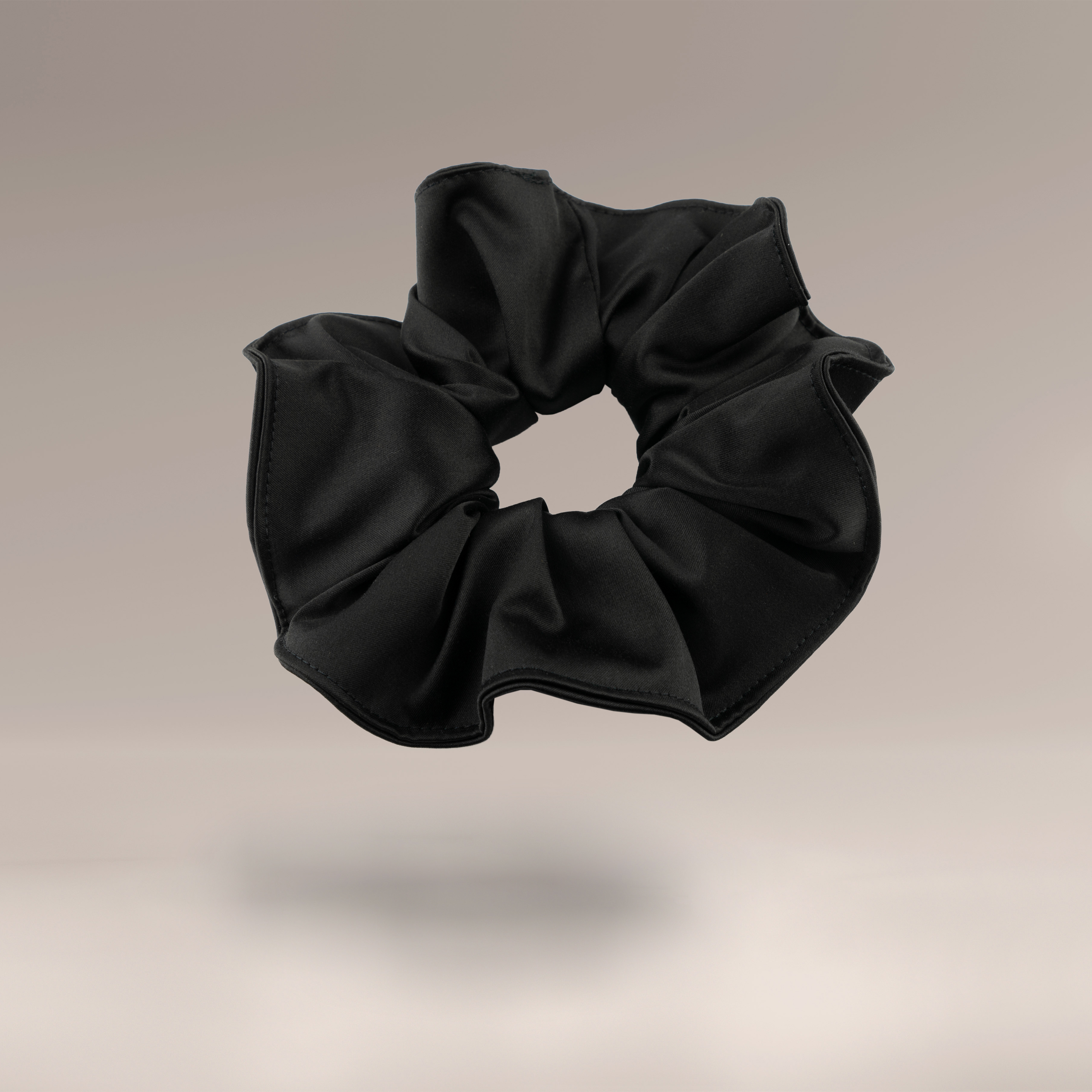 Czarna gumka do włosów